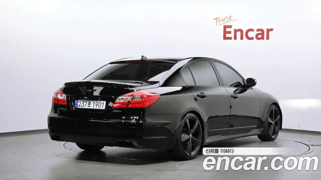Hyundai Genesis 2009 thumb 2