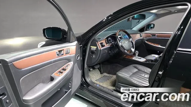 Hyundai Genesis 2009 thumb 10