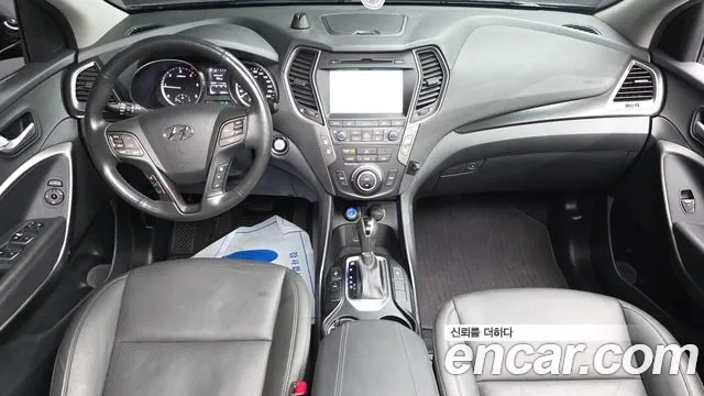 Hyundai Santa Fe 2017 thumb 7