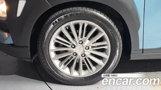 Hyundai Kona 2017 thumb 4