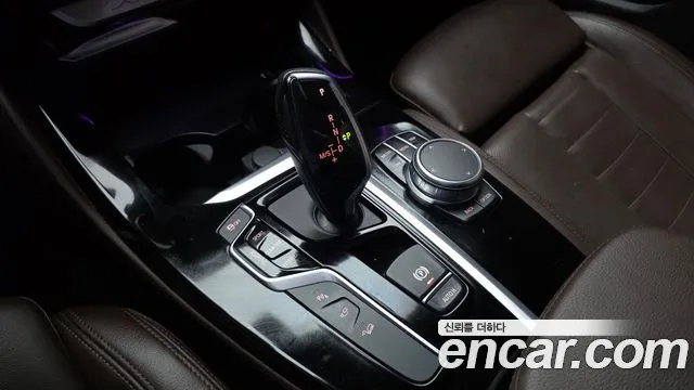 BMW X4 2021 thumb 9