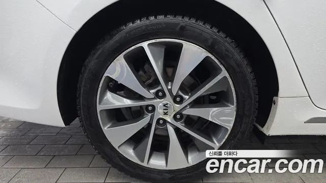 Kia K5 2017 thumb 5