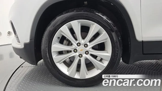 ChevroletGMDaewoo Tracker 2018 thumb 5