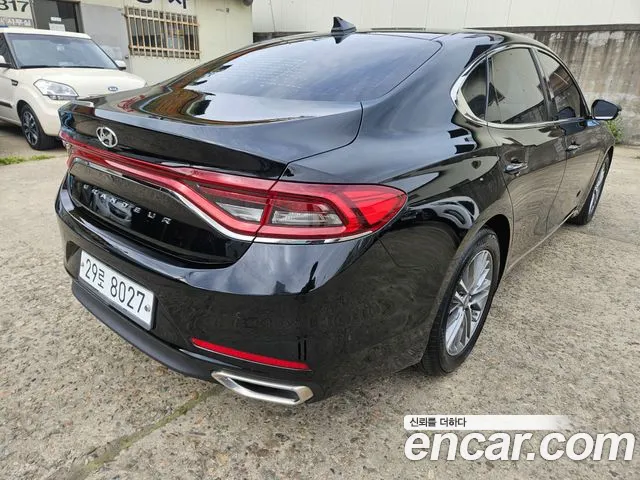 Hyundai Grandeur 2017 thumb 3