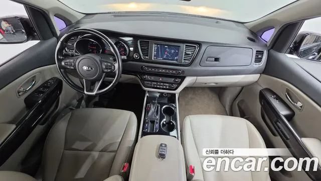 Kia Carnival 2019 thumb 7