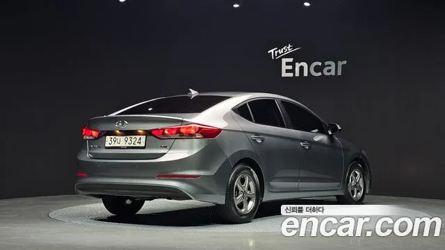 Hyundai Avante 2017 thumb 2