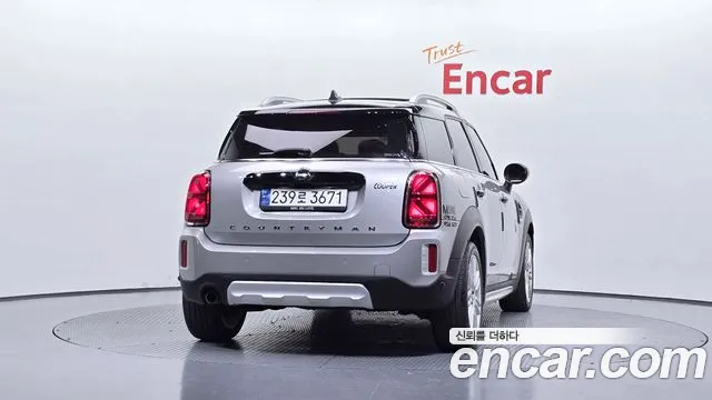 MINI Countryman 2023 thumb 4