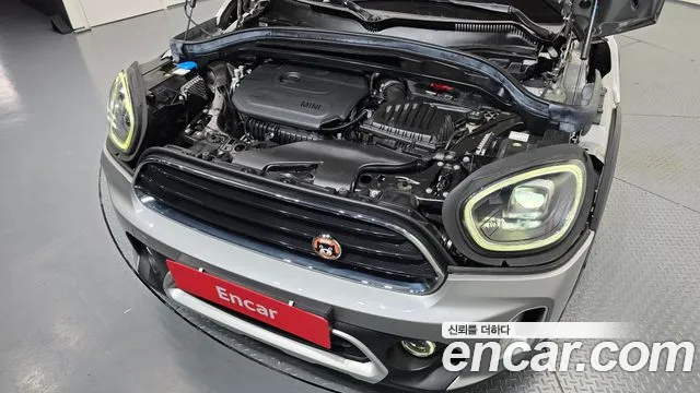 MINI Countryman 2023 thumb 6