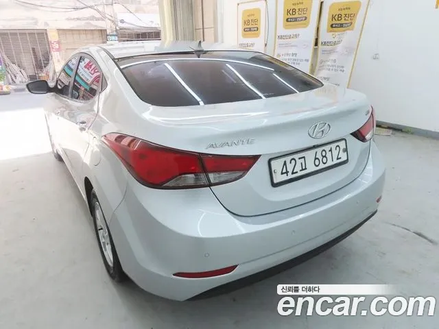 Hyundai Avante 2014 thumb 4