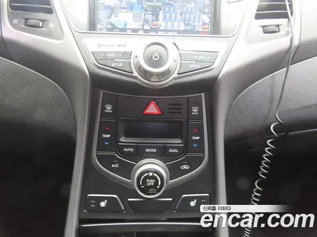 Hyundai Avante 2014 thumb 10