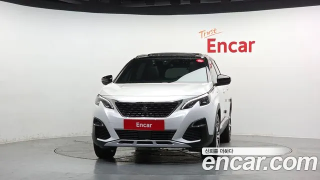 Peugeot 5008 2020 thumb 3