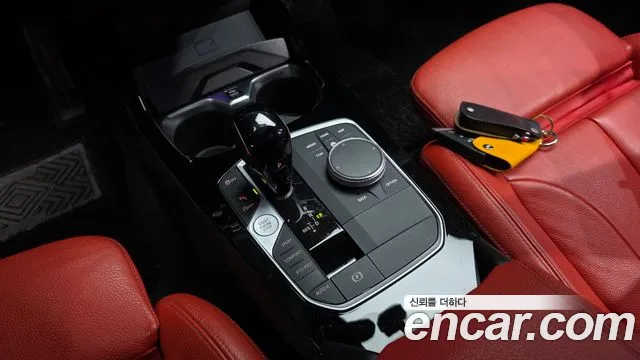 BMW 2-Series 2022 thumb 8