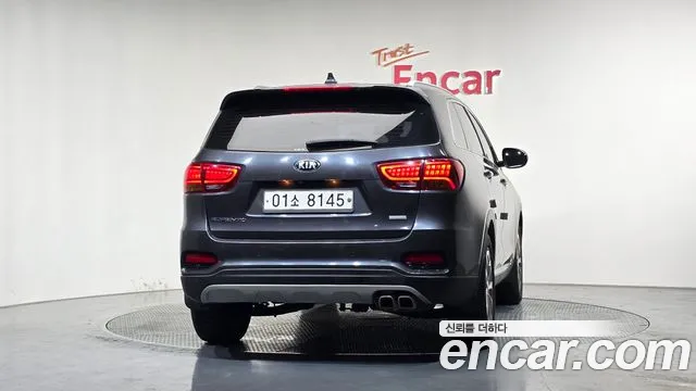 Kia Sorento 2018 thumb 4