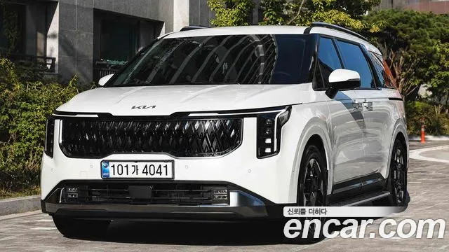Kia Carnival 2024 thumb 11