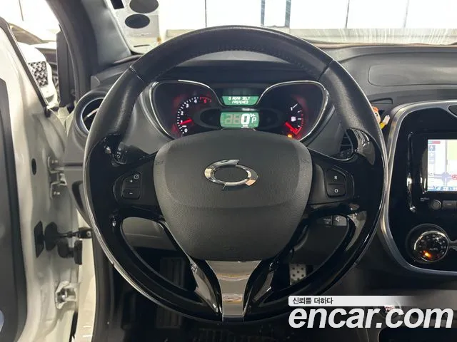 Renault-KoreaSamsung Captur 2016 thumb 7