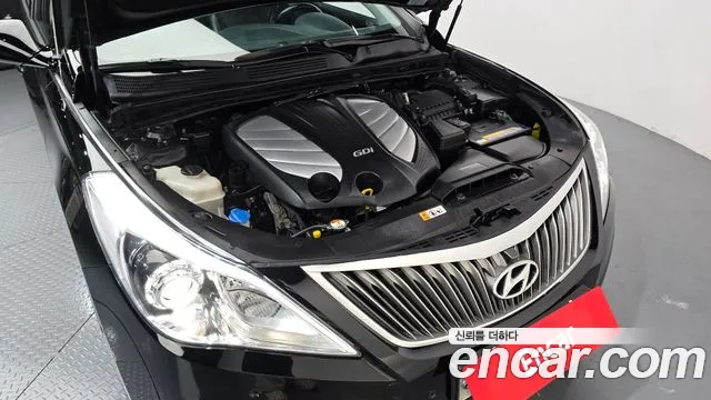 Hyundai Grandeur 2015 thumb 6