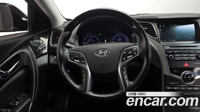 Hyundai Grandeur 2015 thumb 12
