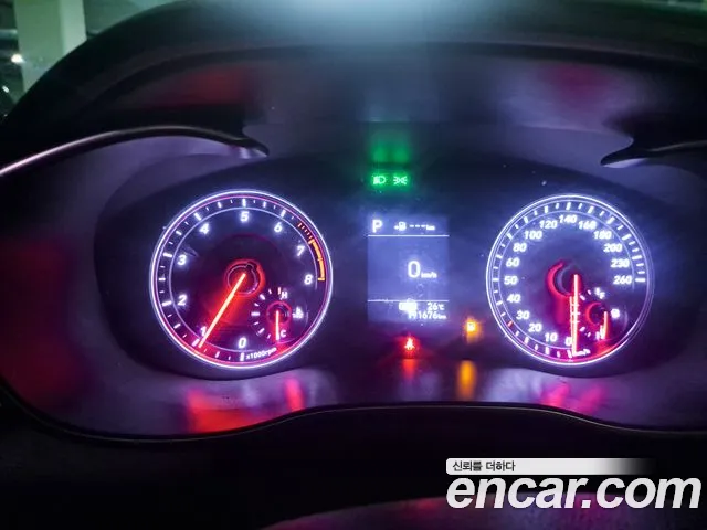 Genesis G70 2019 thumb 8