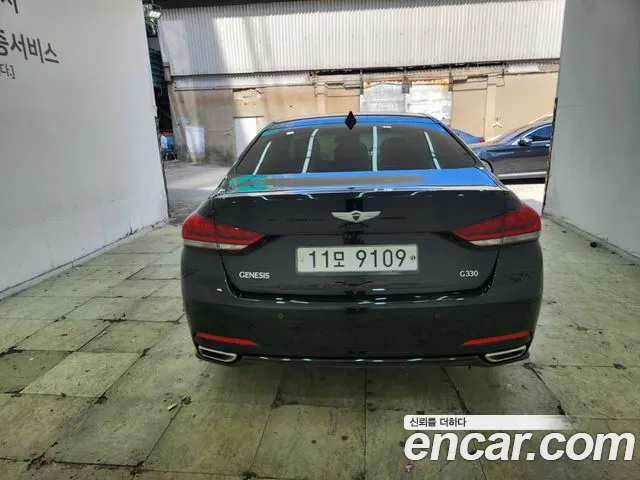 Hyundai Genesis 2015 thumb 4