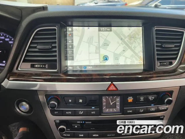 Hyundai Genesis 2015 thumb 10