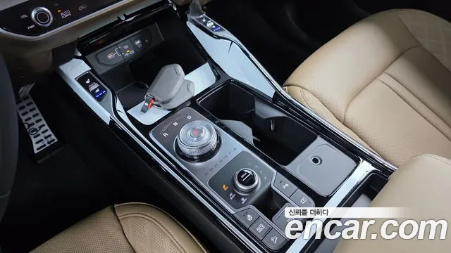 Kia Sorento 2024 thumb 8