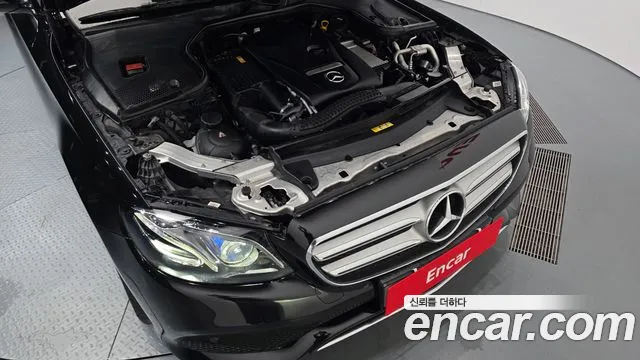 Mercedes-Benz E-Класс 2018 thumb 6