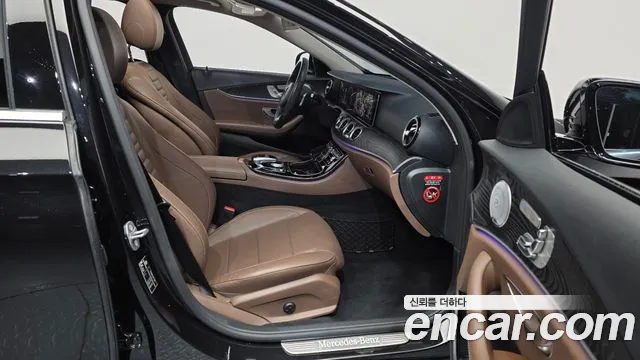 Mercedes-Benz E-Класс 2018 thumb 11