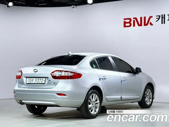 Renault-KoreaSamsung Fluence 2014 thumb 2