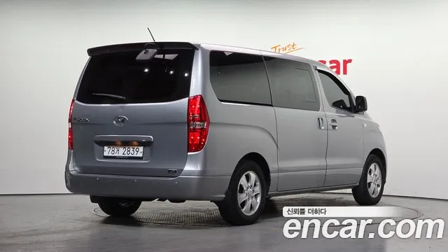 Hyundai Starex 2019 thumb 2