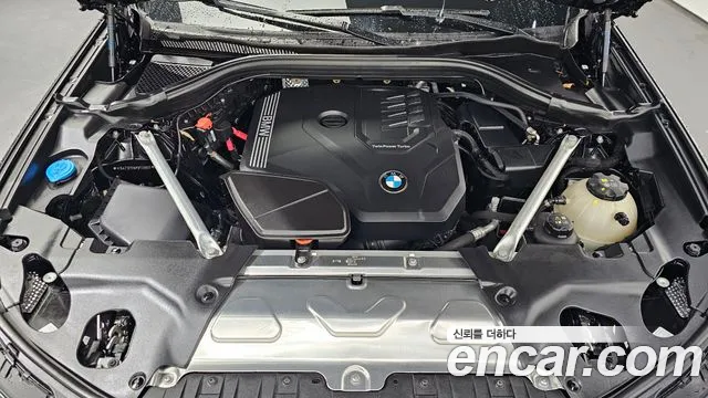 BMW X4 2023 thumb 6