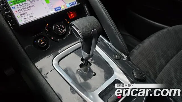 Peugeot 3008 2013 thumb 9