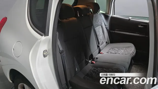 Peugeot 3008 2013 thumb 11