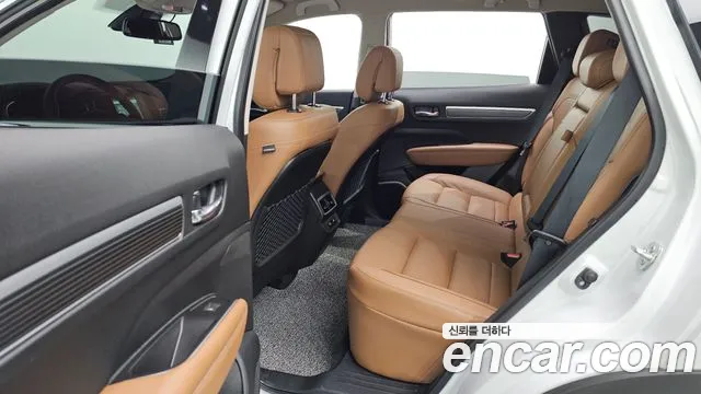 Renault-KoreaSamsung Koleos 2021 thumb 12