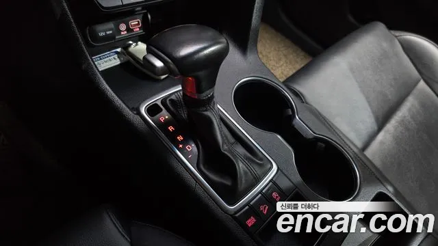 Kia Sportage 2017 thumb 8