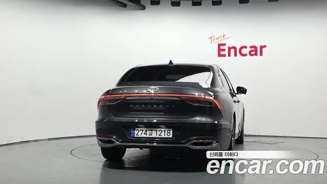 Hyundai Grandeur 2021 thumb 3