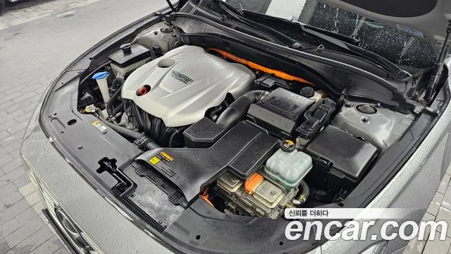 Hyundai Grandeur 2017 thumb 6