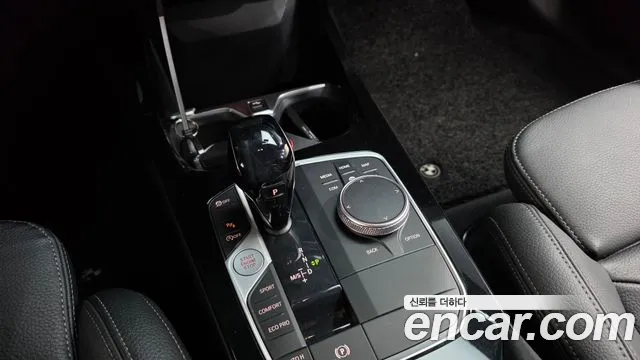 BMW 1-Series 2021 thumb 9
