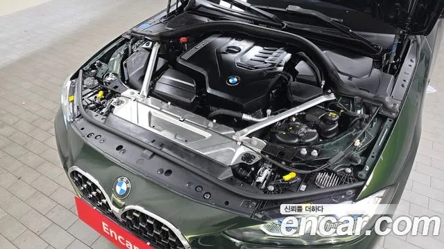 BMW 4-Series 2022 thumb 6