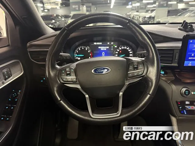 Ford Explorer 2019 thumb 8