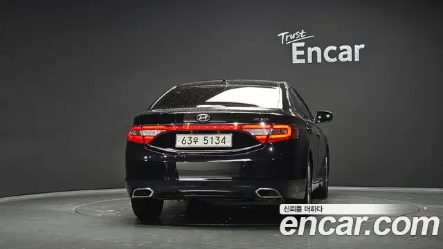 Hyundai Grandeur 2014 thumb 4