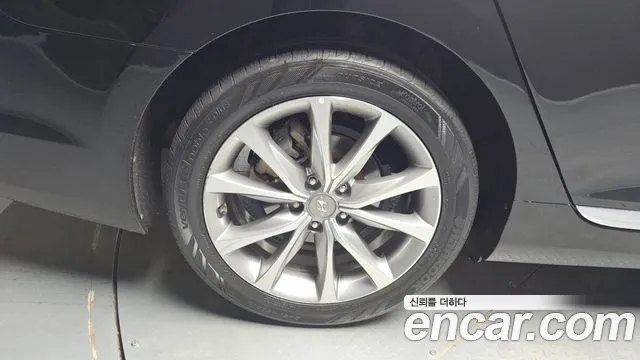 Hyundai Grandeur 2014 thumb 5