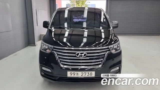 Hyundai Starex 2021 thumb 3