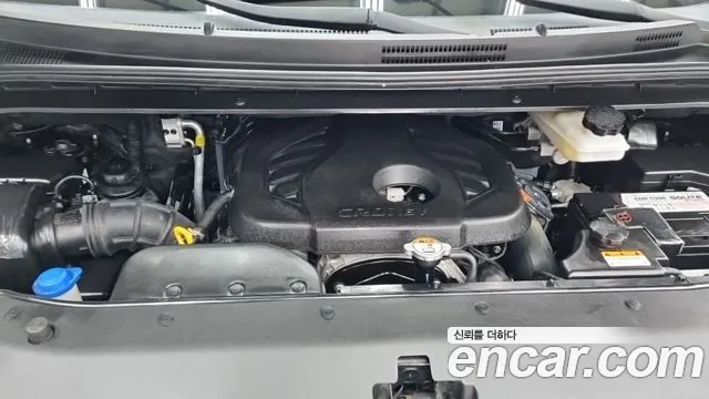 Hyundai Starex 2021 thumb 6