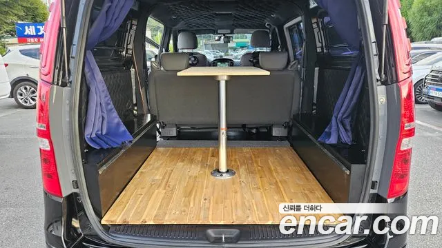 Hyundai Starex 2021 thumb 10