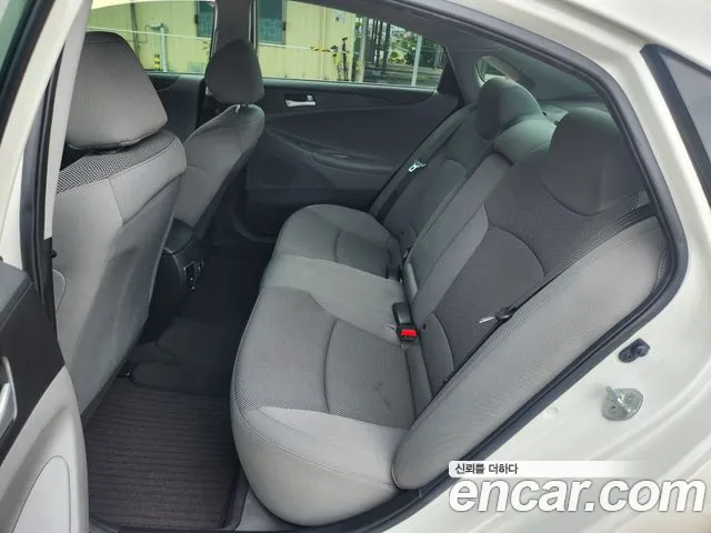 Hyundai Sonata 2013 thumb 7