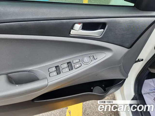 Hyundai Sonata 2013 thumb 10