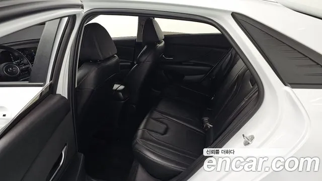 Hyundai Avante 2022 thumb 11