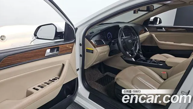 Hyundai Sonata 2015 thumb 10
