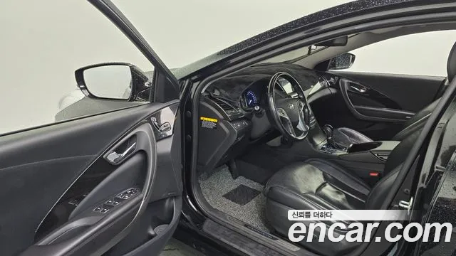 Hyundai Grandeur 2016 thumb 10