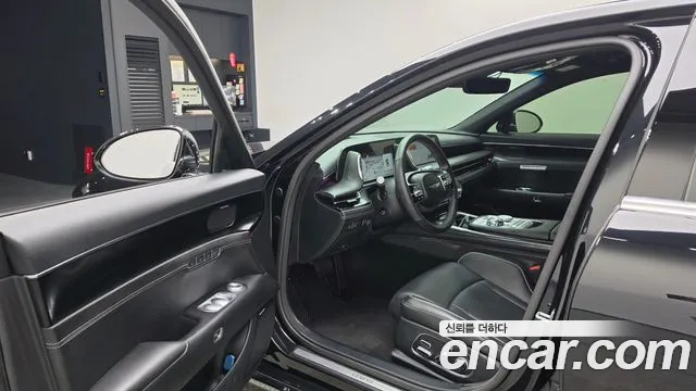 Genesis G90 2022 thumb 10